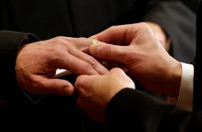 gaymarriage_003_s640x420